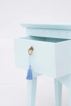 RNT By Really Nice Things Tables De Chevet Table Chevet 1 Tiroir Laqué Pin Massif Aigue Marine. -Surmatelas Soldes Magasin table chevet 1 tiroir laque pin massif aigue marine 5