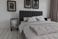 RNT By Really Nice Things Tables De Chevet Table De Chevet En Pin Massif Avec Imprimé Blanc Et Noir Oiseaux -Surmatelas Soldes Magasin table de chevet en pin massif avec imprime blanc et noir oiseaux 1