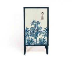 RNT By Really Nice Things Tables De Chevet Table De Chevet En Pin Massif Avec Imprimé Palmiers Vintage