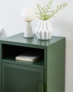 Pantone Tables De Chevet Table De Chevet Métal Vert Olive 40cm -Surmatelas Soldes Magasin table de chevet metal vert olive 40cm 3